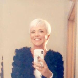 Meet your Posher, Lizabeth